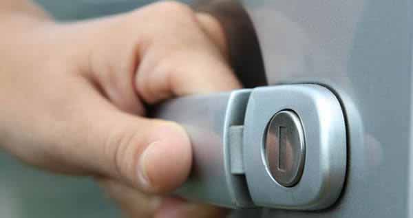 locksmith near me for car door unlocks in Lubbock Texas.